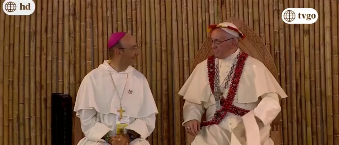Madre de Dios recibe a Francisco